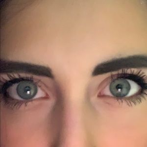 Meet your Posher, Amara